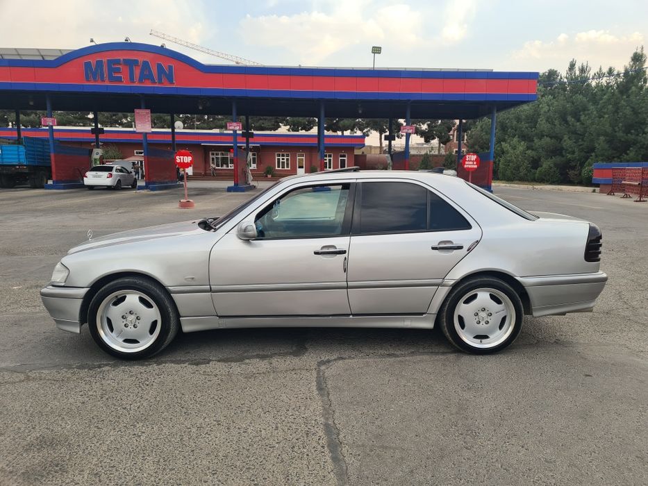 Srochni Mersedes w202 sotiladi