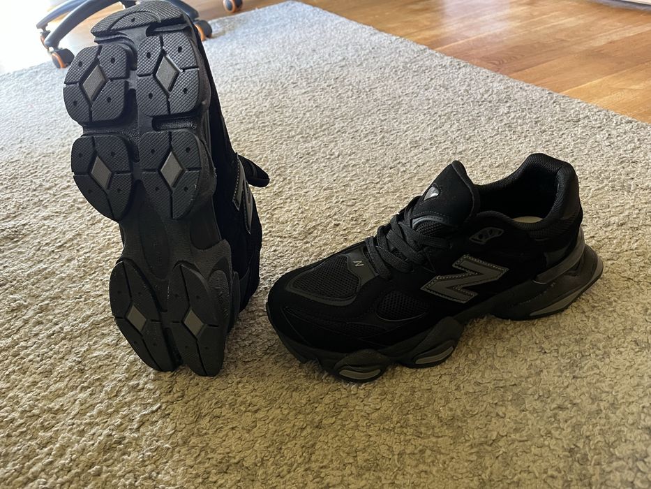 НОВИ New Balance 9060 1/1