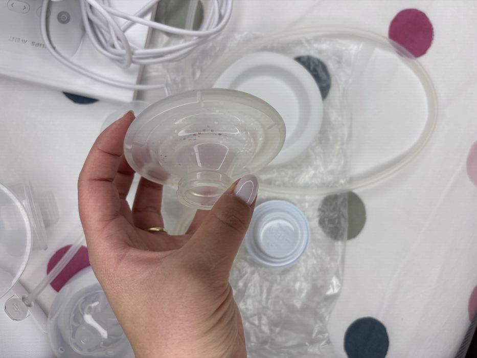 AVENT SCF395/31 Електрическа помпа за кърма Natural Motion Advanced