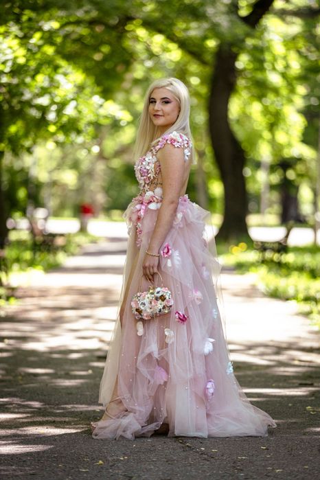 Бална рокля Стоян Радичев