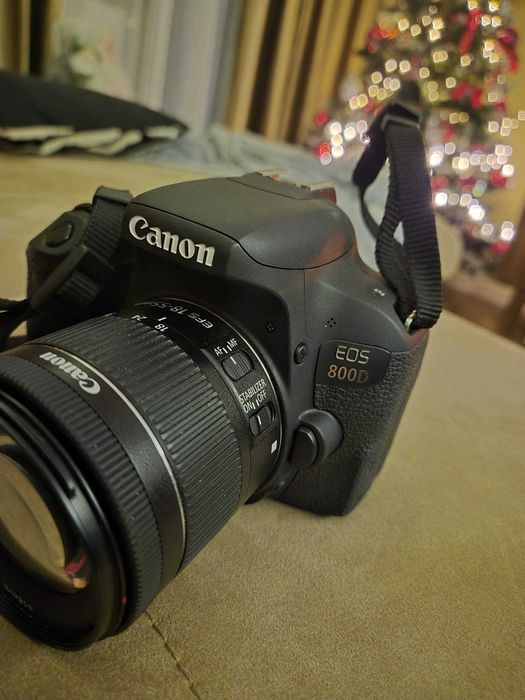 Canon EOS 800D + card + Geanta
