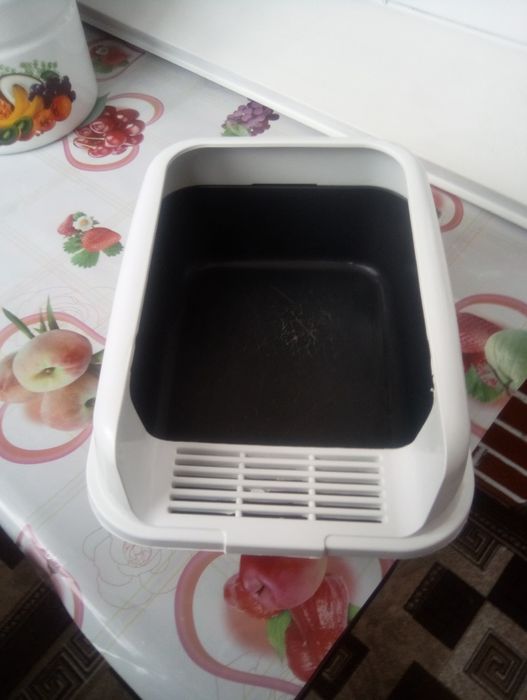 Продам лоток для животных