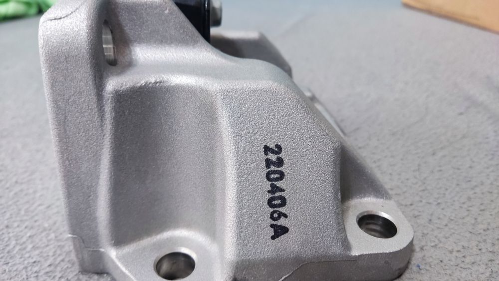 Запчасти  автомашиинны