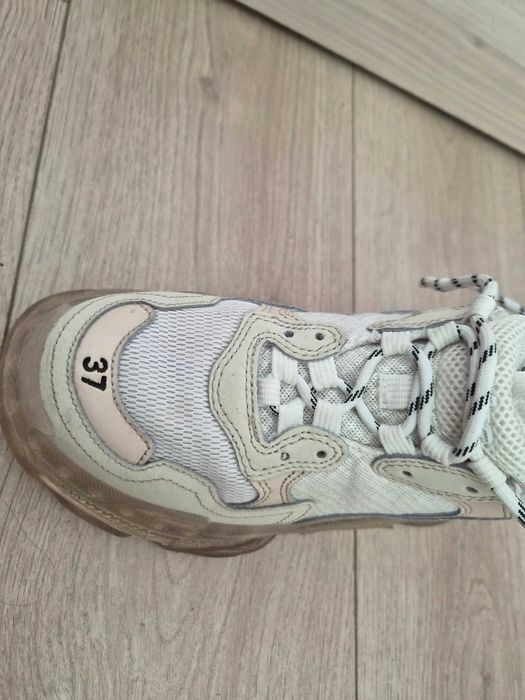 Balenciaga 37 номер