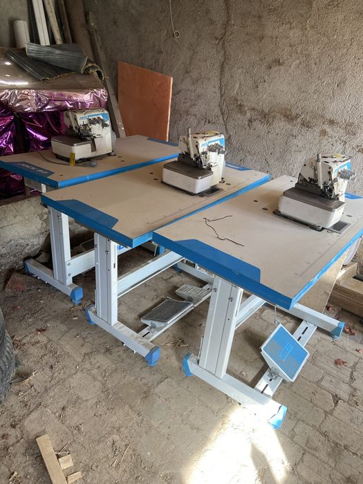 Оверлок Jack E3 швейная машина