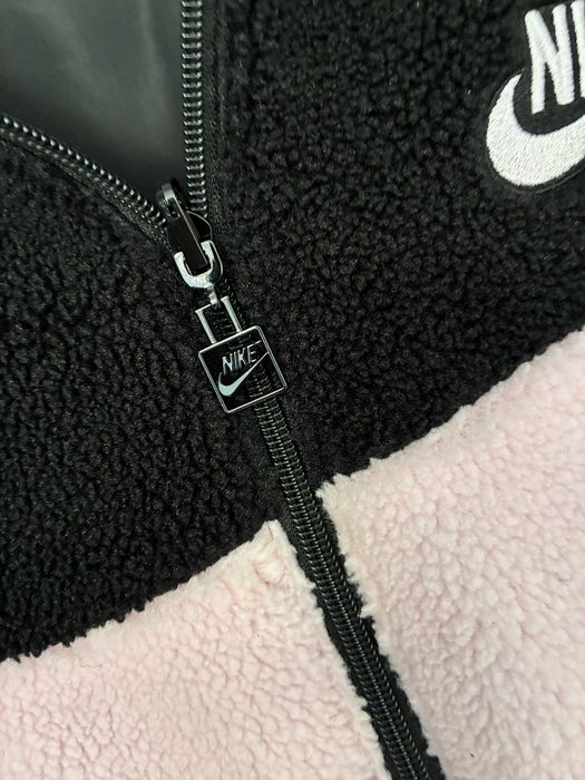Geaca Nike Fleece S Negru Roz
