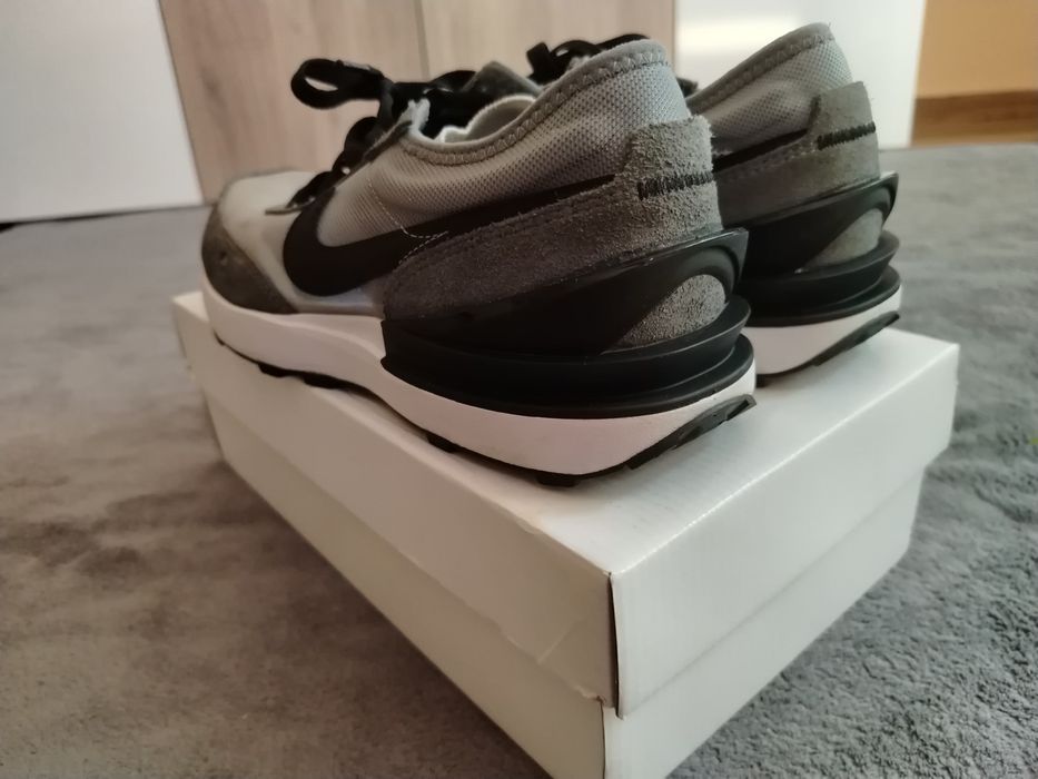 Маратонки Nike waffle one