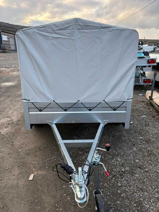 Remorca 2 axe 750 kg,235X124X32  TOTUL INCLUS,produs in RO.