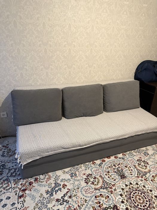 продам безкаркасный диван