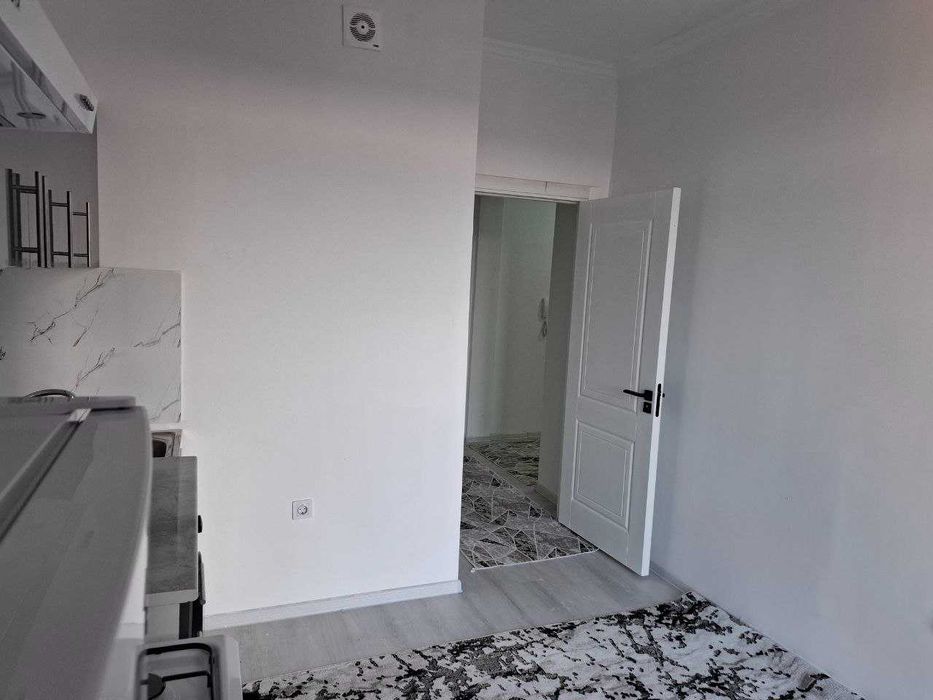 1-хонали кв. СОТИЛАДИ. (КРЕДИТИ билан) Навост. БЕЗ МАКЛЕР