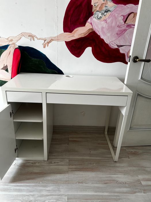 Стол Икеа срочная продажа