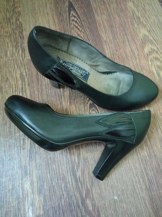 Туфли женские (на платформе, новые, разм.39)