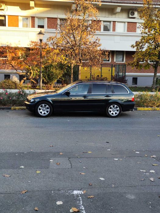 BMW 3 Series 2002 — imagine 3