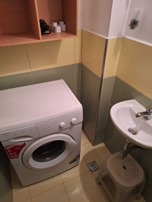 Дава се под наем Тристаен апартамент в Пловдив, Гагарин - 86 кв.м за 490 € - Снимка #14