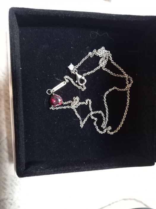 Продам колье Pandora