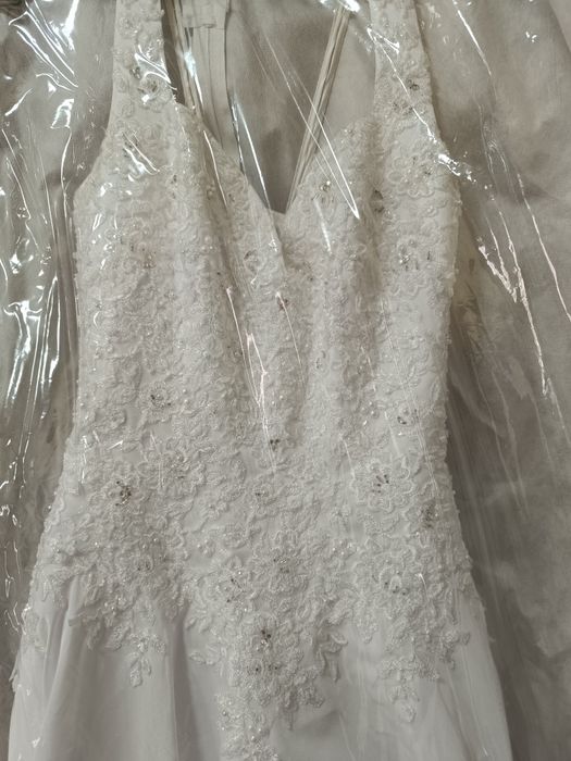 Продам платье новое