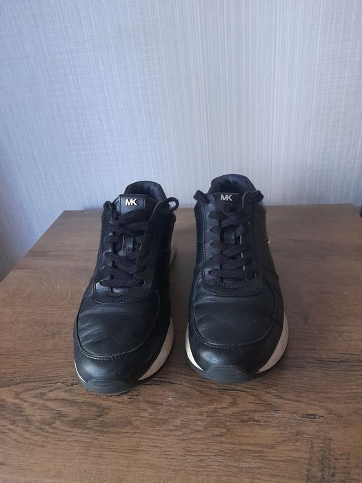 Mishael kors дамски обувки 40- 41 номер.