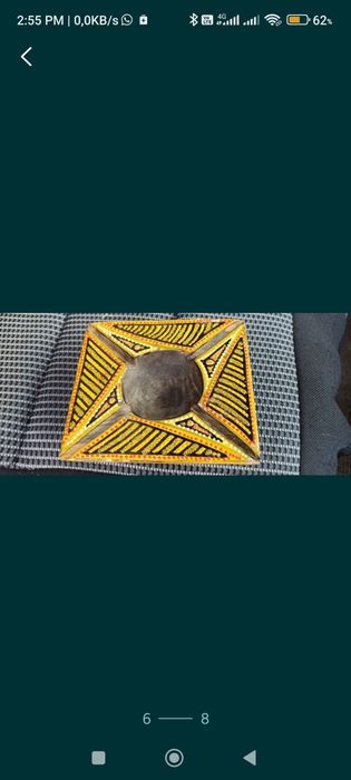 Tablou și scrumiera sculptate manual  în lemn exotic