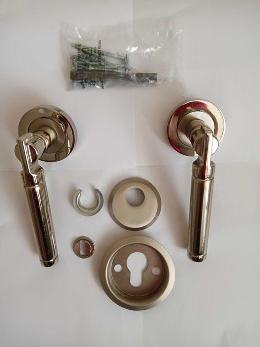 Комплект дръжки за блиндирана врата