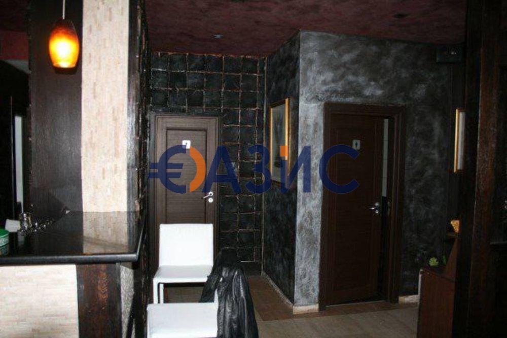 Продава се Заведение в Несебър - 450 кв.м за 1112 €/кв.м - Снимка #13