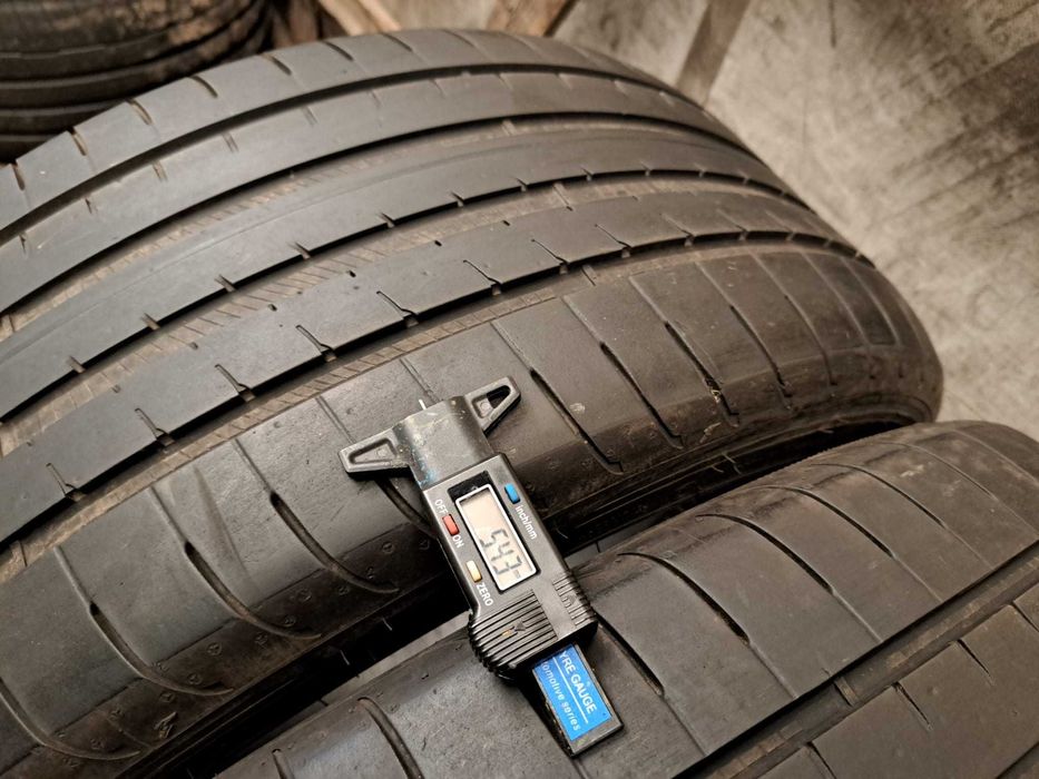 2 anvelope 275/40 R22 Goodyear