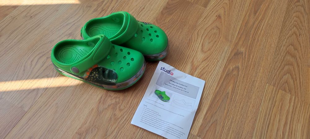 Светещи чехли 2в1