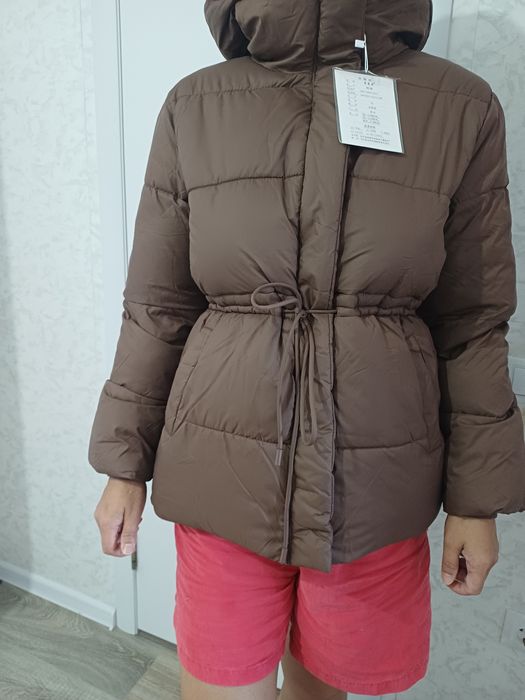 Продам весенне-осеннюю куртку.