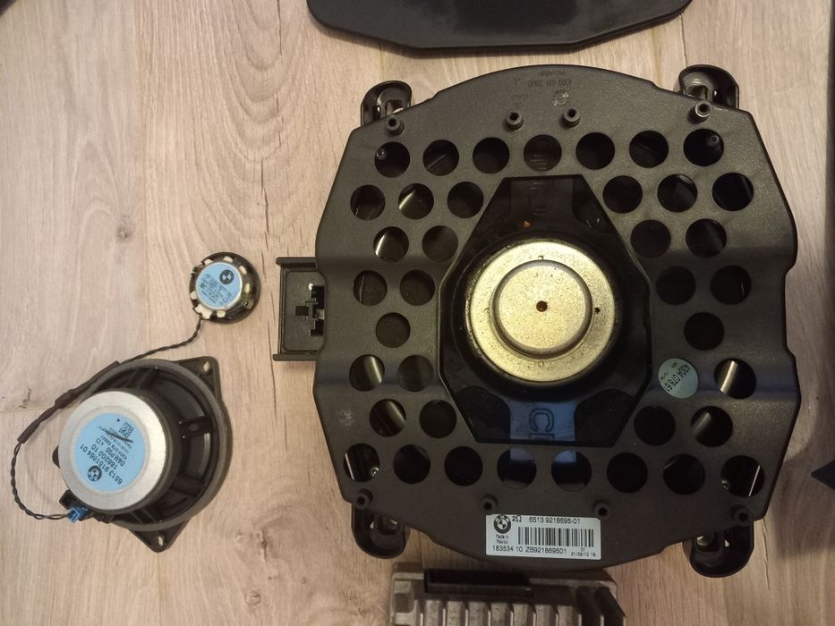 Sistem audio HiFi statie boxa tweeter subwoofer OEM BMW X5 E70 X6 E71 ...