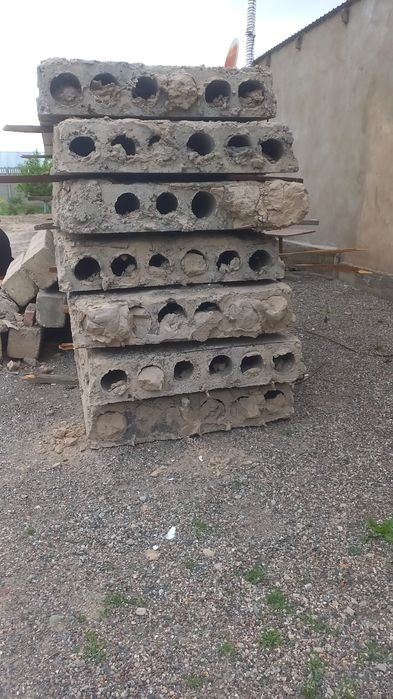 Продаю беттонные плиты