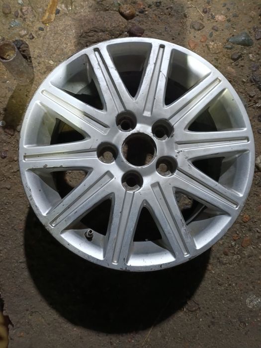 Диск на 15  5" 114,3   на таету.