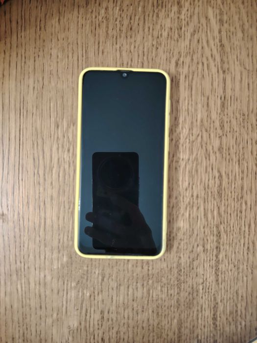 Samsung Galaxy A30 (Голубой) — Экран в идеале, 100% батарея