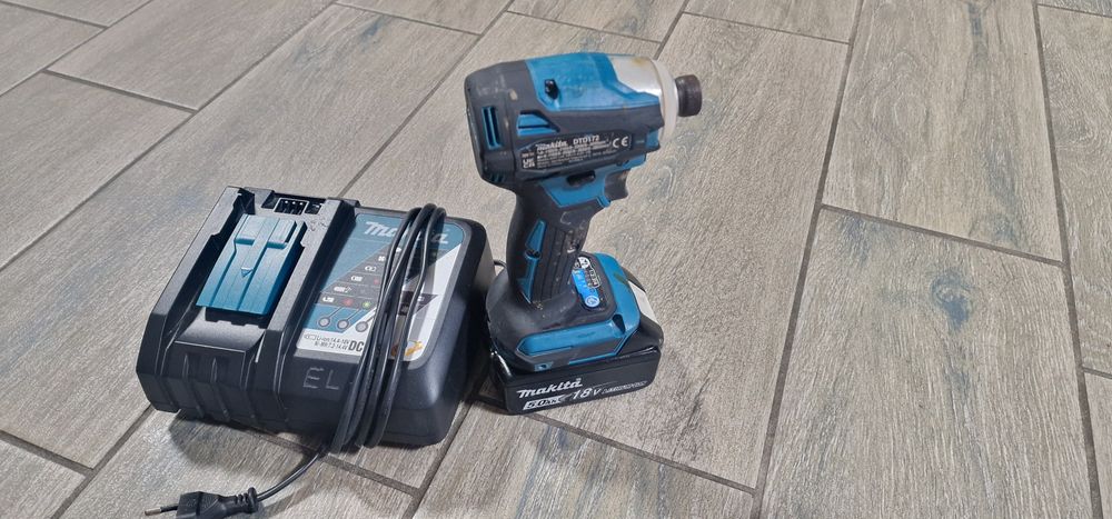 ударен винтовер MAKITA DTD172