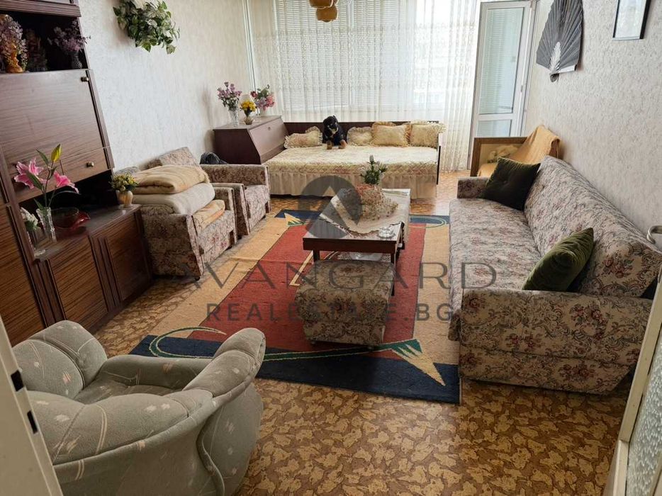 Продава се Четиристаен апартамент в Пловдив, Изгрев - 88 кв.м за 1102 €/кв.м - Снимка #1