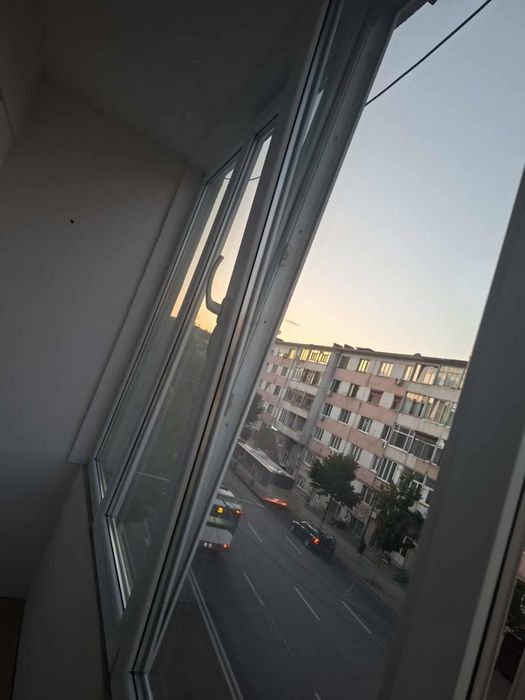 Caut Coleg Apartament Ultra Central Cluj Napoca-Piata Mihai Viteazu-8 minute de mers pe jos până în centru
