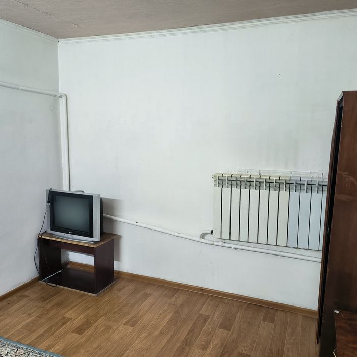 Сдается времянка в мкр Улжан 1 одна комната