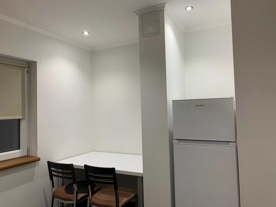 Inchiriere garsoniera Vitan - Mall