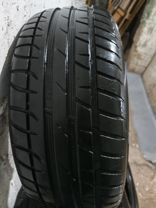 Set anvelope vară TAURUS 225/55/16