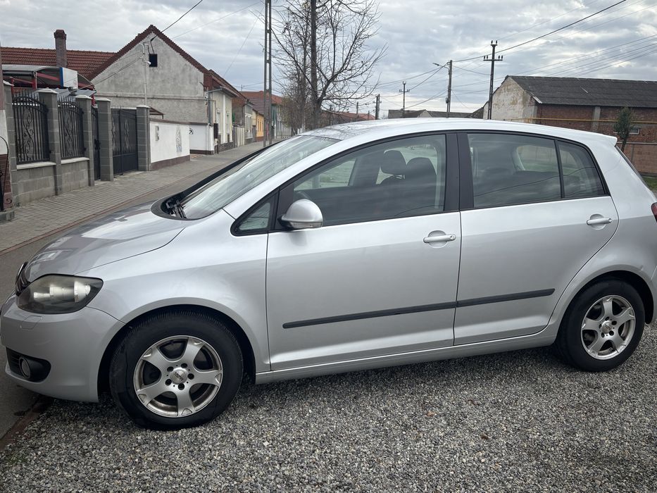 Volkswagen golf plus