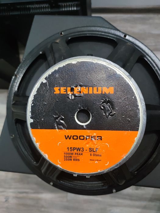 Озвучителна уредба 2х500W. Пулт - Yamaha EMX-5014. Тонколони - SELENIU