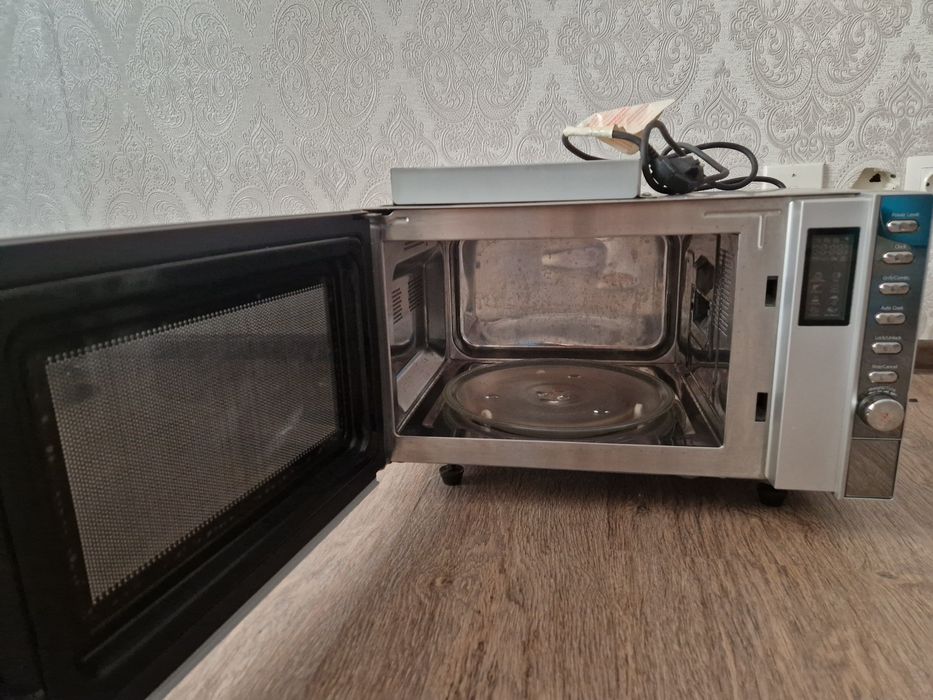 Микроволновка Ardo