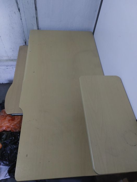 Продам компьютерный стол