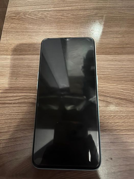 Продам телефон Oppo A8