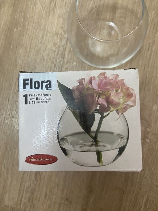 Вазочка маленькая стеклянная