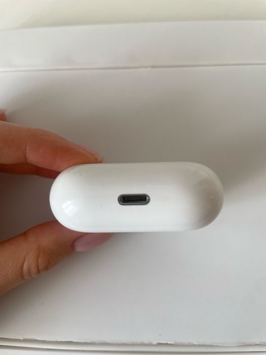 Продам Apple AirPods 3rd generation