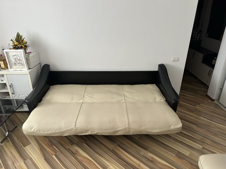 Canapele living stare excelenta