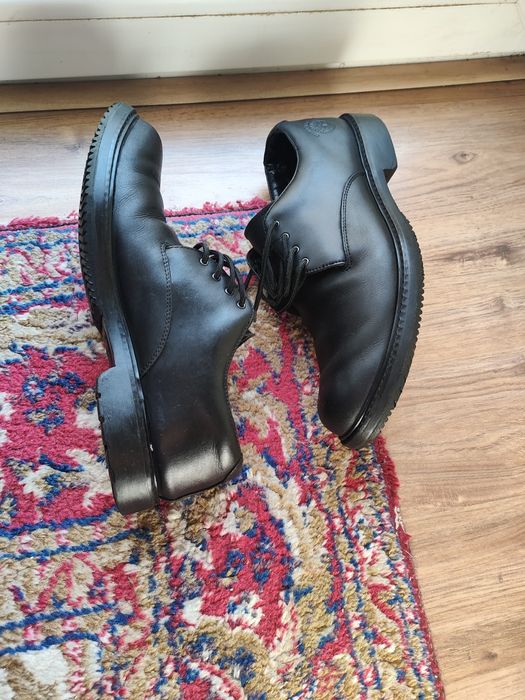 Продавам маркови обувки обувки