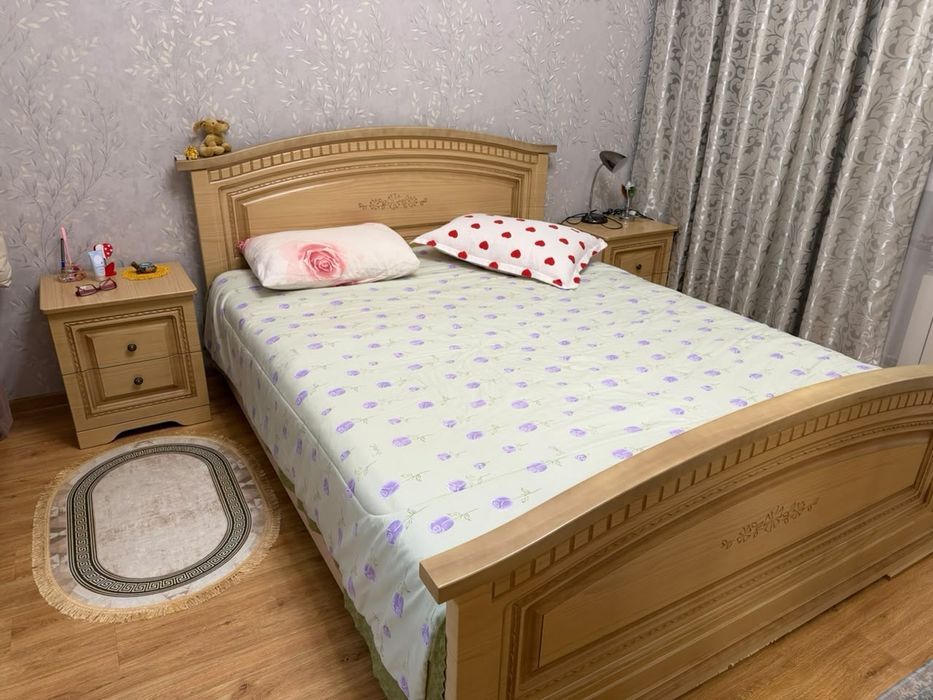 Спальный гарнитур