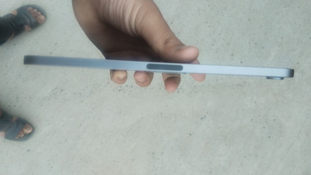 Ipad mini 6 region LL A YOMKS 80+-