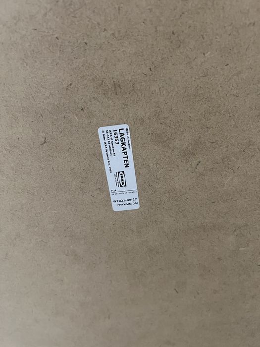 Birou alb Ikea Lagkapten + 2 picioare reglabile Adils