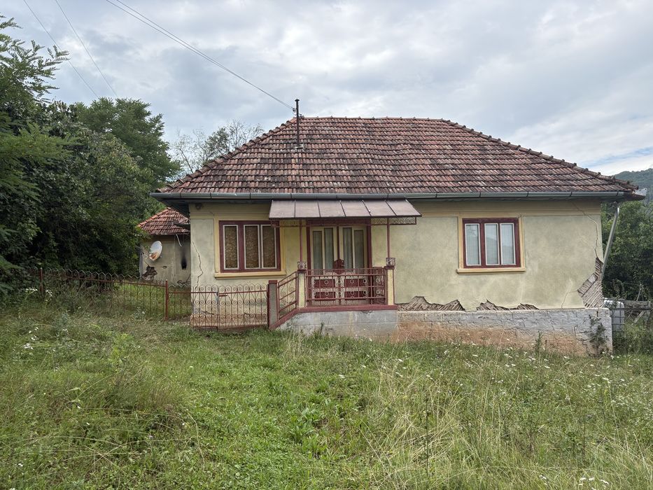 Vand casa Orminde, jud. Hunedoara